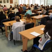 Študenti diskutovali so štátnym tajomníkom ministerstva školstva