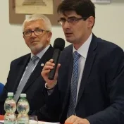 Študenti diskutovali so štátnym tajomníkom ministerstva školstva