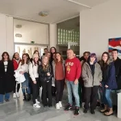 Stredoškoláci na seminári z americkej literatúry