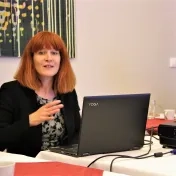 Otázky a problémy perspektív umenia respektíve „koncov umenia“ v estetických, umenovedných a filozofických teóriách