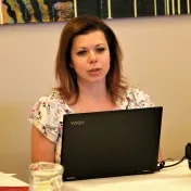 Otázky a problémy perspektív umenia respektíve „koncov umenia“ v estetických, umenovedných a filozofických teóriách