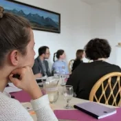 Otázky a problémy perspektív menia, respektíve „koncov umenia“ v estetických, umenovedných a filozofických teóriách