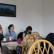 Otázky a problémy perspektív menia, respektíve „koncov umenia“ v estetických, umenovedných a filozofických teóriách