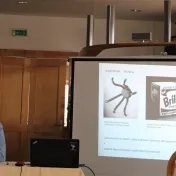 Otázky a problémy perspektív menia, respektíve „koncov umenia“ v estetických, umenovedných a filozofických teóriách