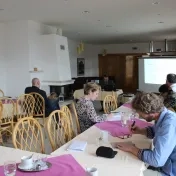 Otázky a problémy perspektív menia, respektíve „koncov umenia“ v estetických, umenovedných a filozofických teóriách