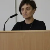 Slovo, gesto, pohyb, obraz, tvar