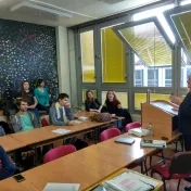 Milan Rastislav Štefánik v dramatickej tvorbe na Slovensku a v Čechách