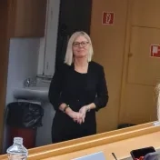 Inštitút germanistiky má novú pani profesorku Martinu Kášovú