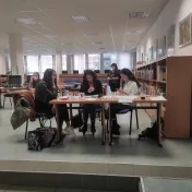 Shelter: Autorské čítanie Ursule Poznanski