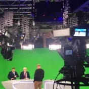 Návšteva televízneho štúdia počas stáže v NR SR