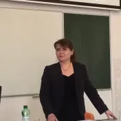 Prednáška s generálnou riaditeľkou sekcie Európskych záležitostí MZVaEZ SR Ivetou Hricovou