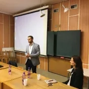 Týždeň vedy a techniky na Slovensku - prednáška: Budúcnosť Európskej únie v kontexte brexitu, hybridnej vojny a amerických prezidentských volieb - doc. Klus - 21.11.2016