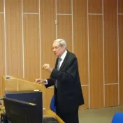 Prednáška s doc. RnDr. Jozefom Draveckým CSc. na tému: "Diplomacia Svätej stolice a jej vzťahy so Slovenskom"