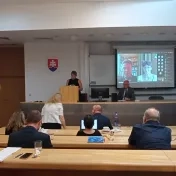 Oponentská činnosť našej kolegyne prof. S. Pachomovej, DrSc. na susedskej slovenskej univerzite