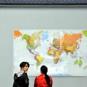 Crossing the Borders-Transgressing the Boundaries in Literatures in English