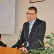 Farská a školská katechéza ako forma novej evanjelizácie