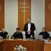 Tvorba materiálov pre vysokoškolské štúdium relevantných etických hodnôt so zameraním na všestranný a trvalý rozvoj spoločnosti