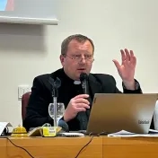 Etické hodnoty - všestranný a trvalý rozvoj spoločnosti