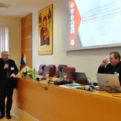 Etické hodnoty - všestranný a trvalý rozvoj spoločnosti