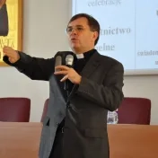 "Chápanie účasti v liturgii v období po Druhom vatikánskom koncile" a "Miešané manželstvá v kontexte ekumenizmu" (08. - 09.03.2012)