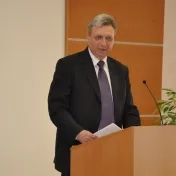 Prednáška Ing. Jozefa Šimka - generálneho riaditeľa Sekcie verejnej správy MV SR (16. marec 2011)