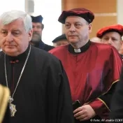 Udelenie čestného doktorátu Dr.h.c. Dr hab. Leszekovi Adamowiczovi, prof. KUL (25.04.2017)