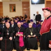Udelenie čestného doktorátu Dr.h.c. Dr hab. Leszekovi Adamowiczovi, prof. KUL (25.04.2017)