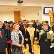 Udelenie čestného doktorátu Dr.h.c. J.E. Kardinálovi Stanislavovi Dziwiszovi