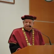 Udelenie čestného doktorátu Dr.h.c. J.E. Kardinálovi Stanislavovi Dziwiszovi