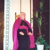 Udelenie čestného doktorátu Dr.h.c. Mons. Jánovi Hirkovi