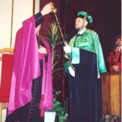 Udelenie čestného doktorátu Dr.h.c. Mons. Jánovi Hirkovi