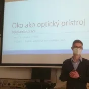 NOVÉ! Verejná prezentácia projektov záverečných prác na oddelení fyziky!