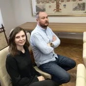 Mgr. Melnyk a Dr. Korečko počas workshopu o kybernetickej bezpečnosti na Mestskom úrade v Prešove (v roku 2025)