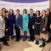 Členovia KFUMM, doc. Ing. Katarína Valášková, PhD., doc. Ing. Pavol Ďurana, PhD. počas obhajoby dizertačnej práce Ing. Stanislava Letkovského (v roku 2025)