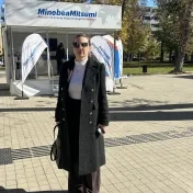 doc. Jenčová počas workshopu "IT nehryzie" v Košiciach (v roku 2024)