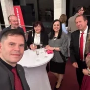 Rozvoj spolupráce FMEO s odbornou praxou, partnermi EPR a akademickými inštitúciami