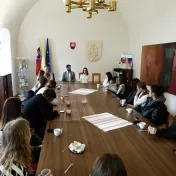 Dr. Vravec na exkurzii vo Vyšných Ružbachoch (v roku 2024)