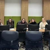 Dr. Jusková počas odborného workshopu na tému „Ako si vyplniť daňové priznanie“ (v roku 2024)