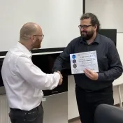 Dr. Bačinský na kurze Základy analýzy dát v programovacom jazyku R (v roku 2023)