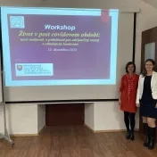 doc. Mokrišová a doc. Horváthová na workshope (v roku 2023)