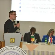prof. Lyócsa na konferencii vo Vysokých Tatrách (v roku 2023)