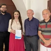 doc. Jenčová s autormi publikácie Matematika pre manažérov prof. Bačom, Dr. Bačinským a Dr. Petruškom (v roku 2024)