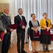 Udeľovanie medailí pri príležitosti Dňa učiteľov v roku 2022: prof. Lyócsa (strieborná medaila)