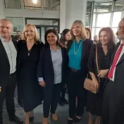doc. Jenčová a prof. Adamišin počas otvorenia Regionálneho centra MIRRI SR (v roku 2022)