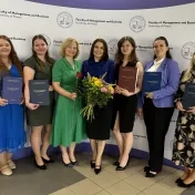 doc. Jenčová a Dr. Matijová počas magisterských štátnych skúšok (v roku 2024)