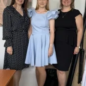 doc. Ing. Sylvia Jenčová, PhD. a doc. Ing. Katarína Valášková, PhD. počas obhajoby dizertačnej práce Ing. Dominiky Gajdošíkovej (v roku 2024)