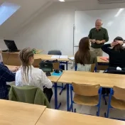Dr. Petruška počas Klubu mladých štatistikov (v roku 2023)