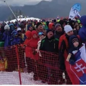 Študenti Fakulty manažmentu PU v Prešove   členmi organizačného tímu manažérov Svetového pohára žien v alpskom lyžovaní AUDI FIS WORLD CUP JASNÁ 2016