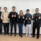 Pani prodekanka doc. Mgr. Eva Benková, PhD. so zahraničnými študentmi v rámci programu Erasmus+, 2025