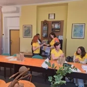 Neformálnym vzdelávaním ku zvyšovaniu kompetencií budúcich učiteľov